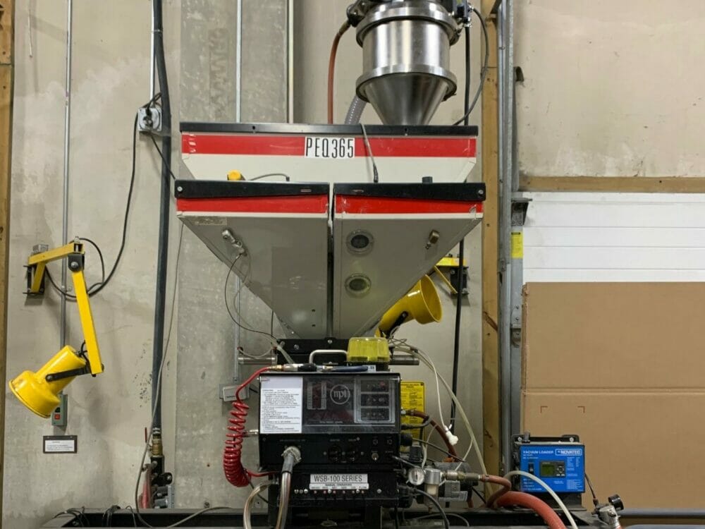 A Maguire WSB blender monitored live on the plant floor